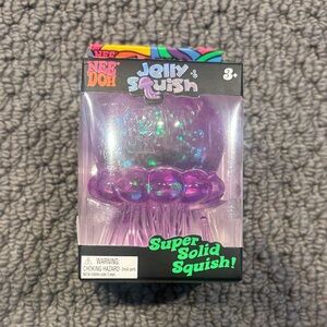 Needoh viral Jellyfish Squish Super Solid Squish! - Purple